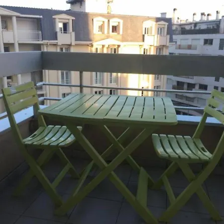 Apartment En Front De Avec Piscine A - Fr-1-3-418