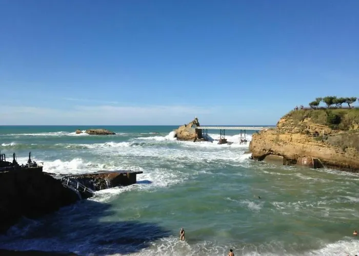 En Front De Avec Piscine A - Fr-1-3-418 *